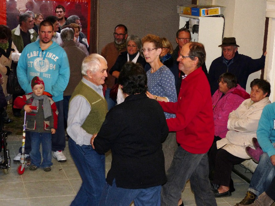 Bal tout l'aprs-midi.